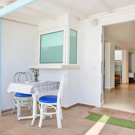 Neptuno - Adults Only *